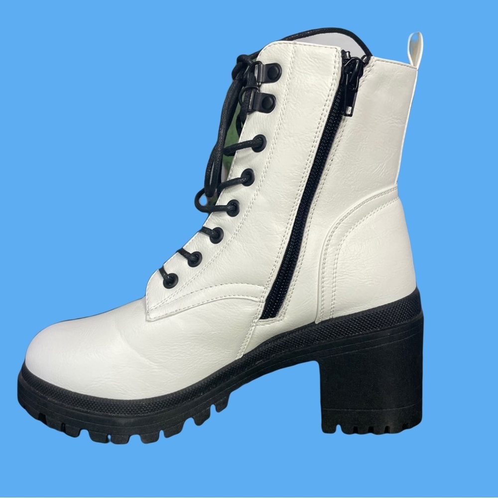 Brand new white and black ankle boots with chunky heel